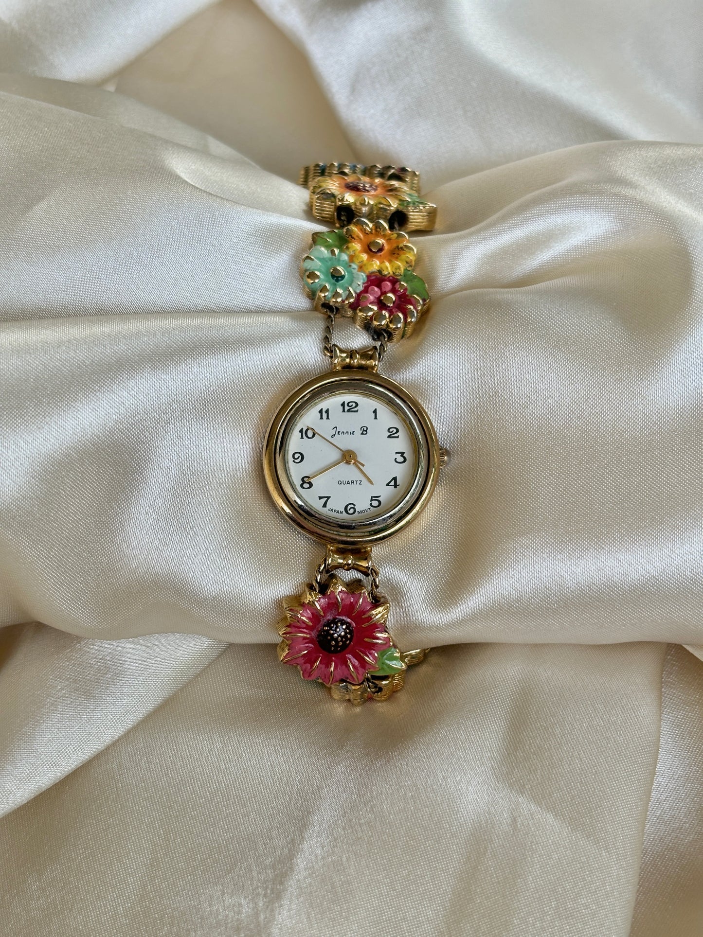 Vintage Flower Charm Watch