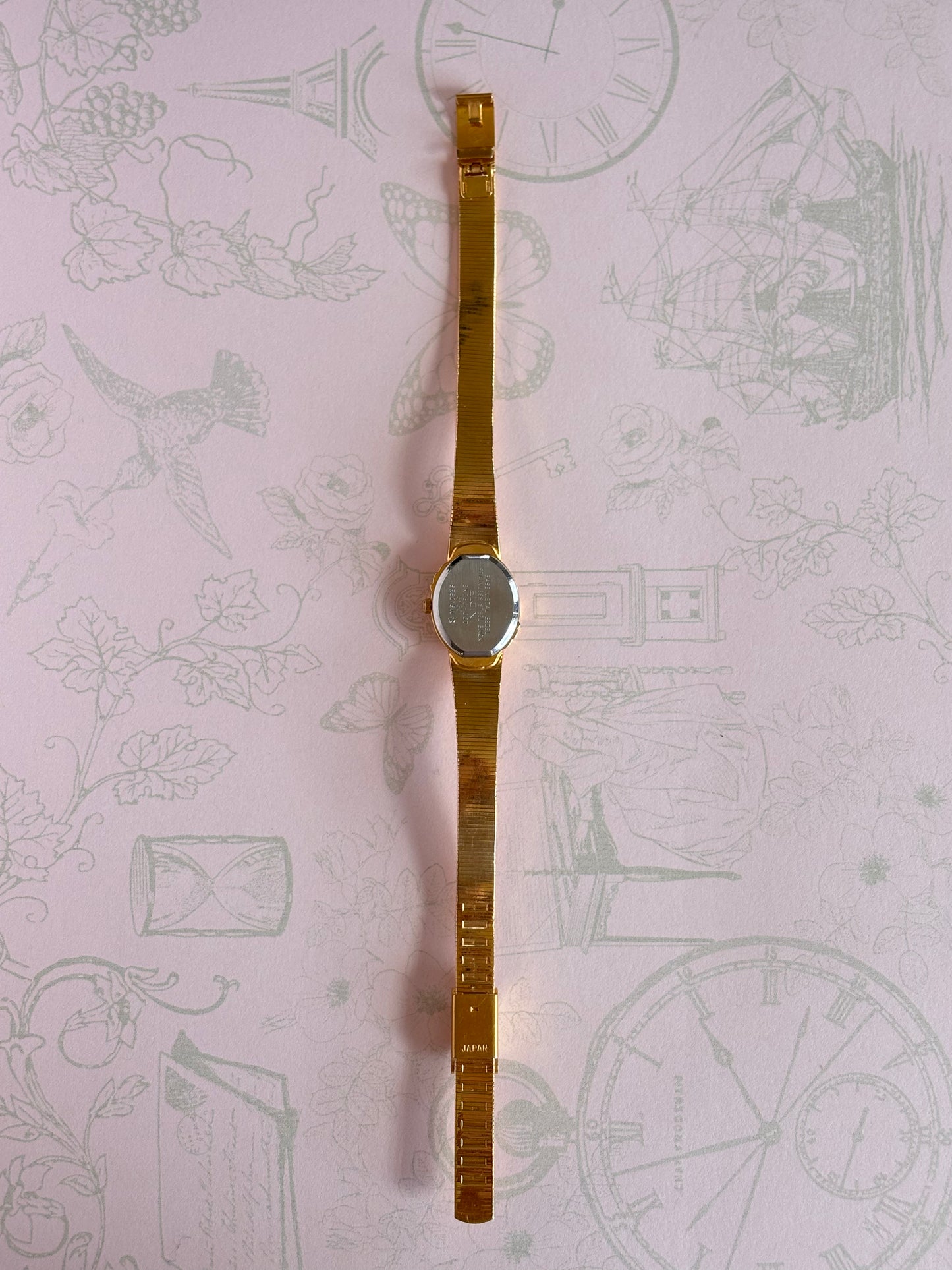 Vintage Floral Engraved Watch With Purple Dial