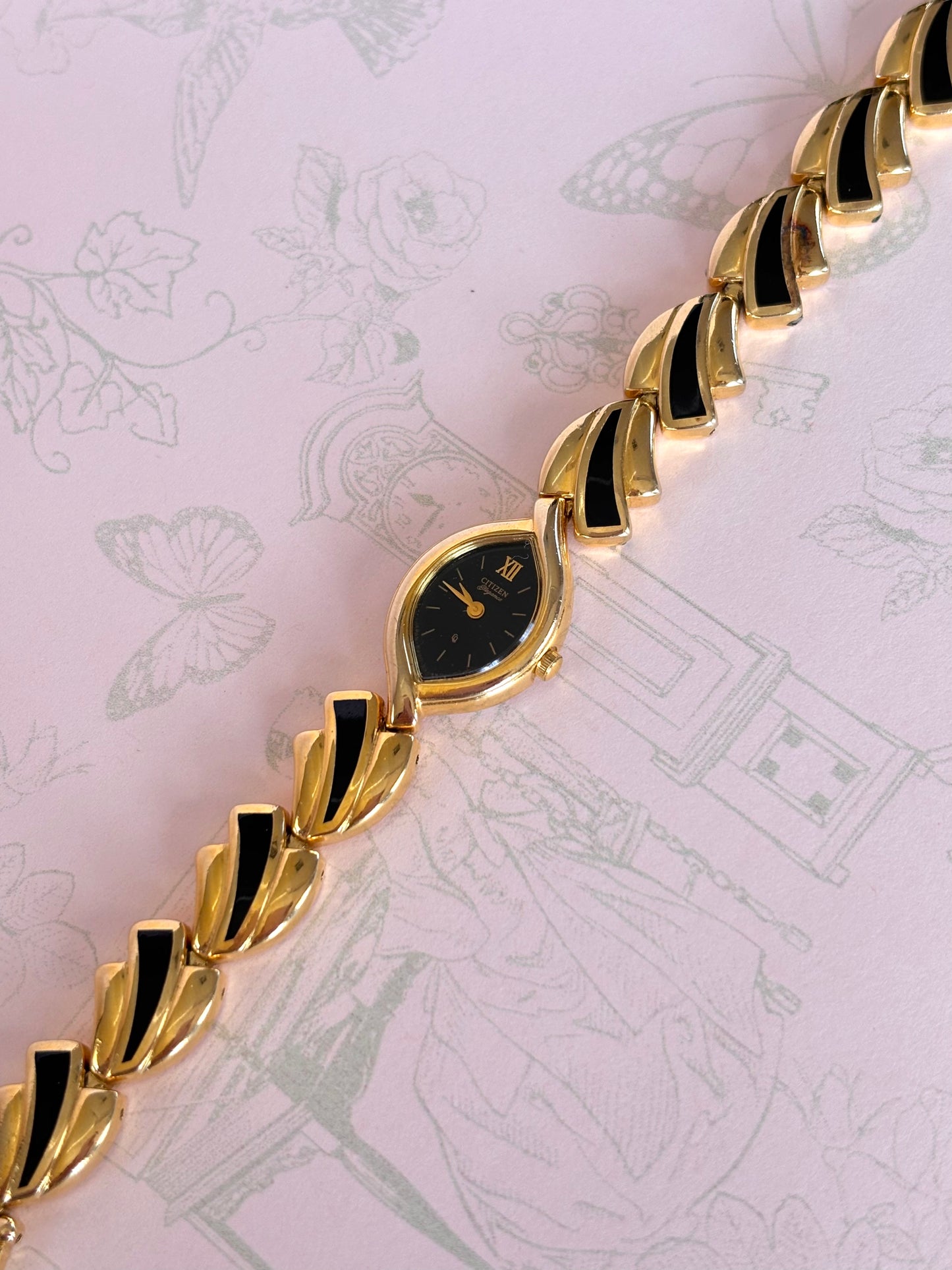 RARE Vintage Citizen Watch With Black Accents