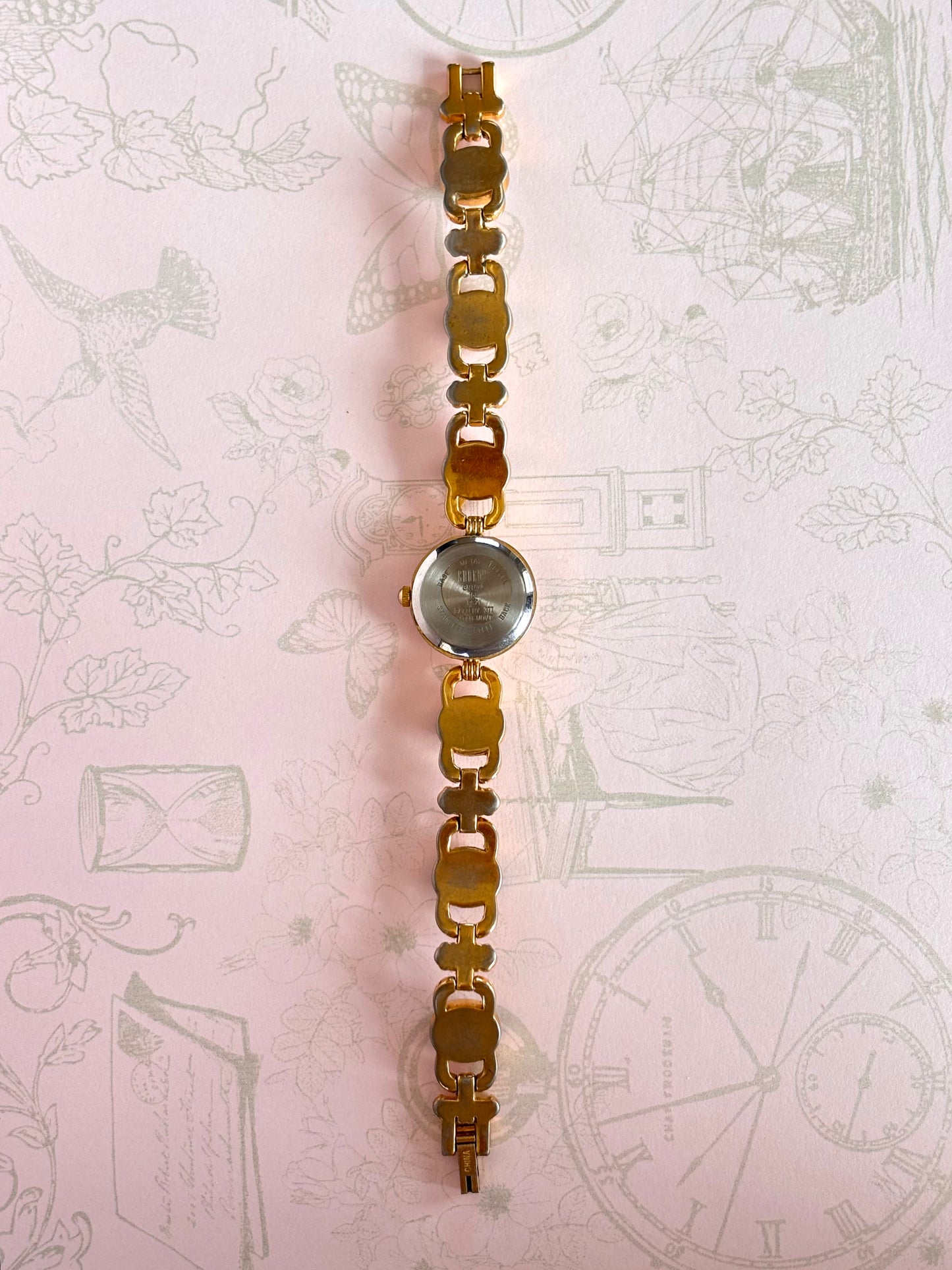 Vintage Gold Toned Watch With Jade