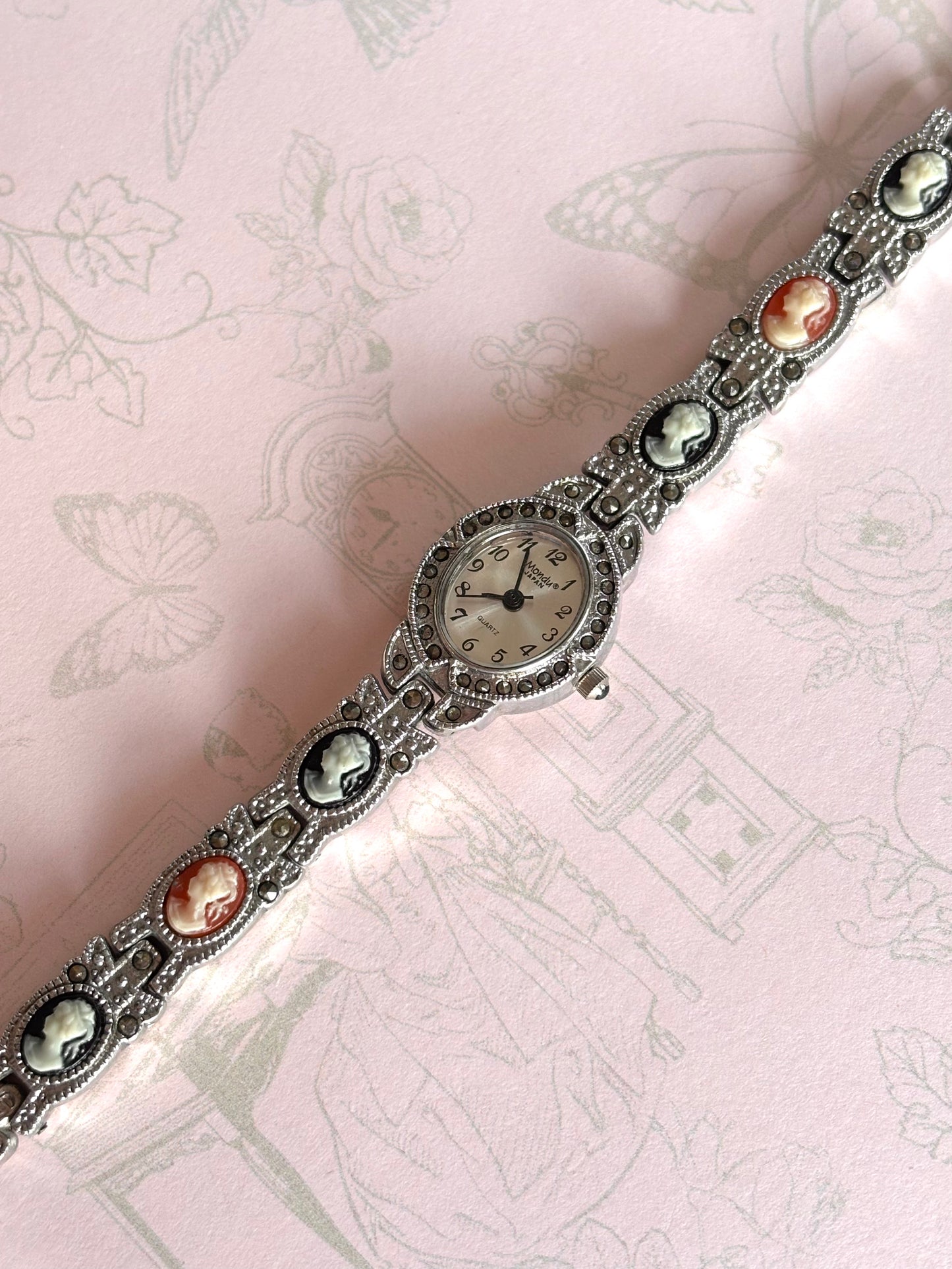 Vintage Silver Toned Cameo Watch