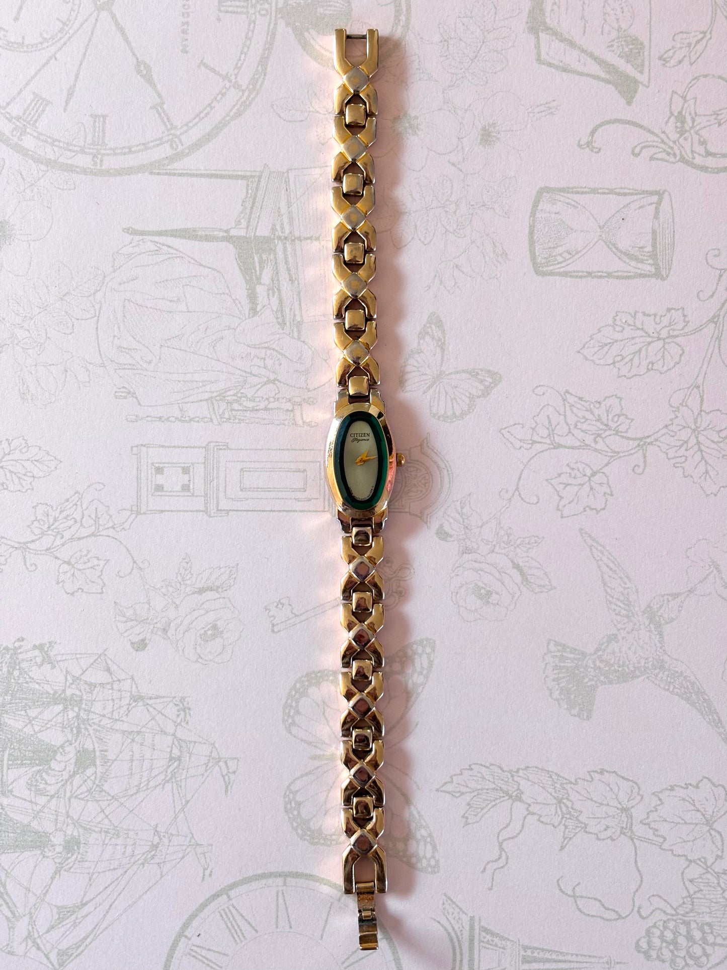 Vintage Citizen Elegance Oval Green Face Watch