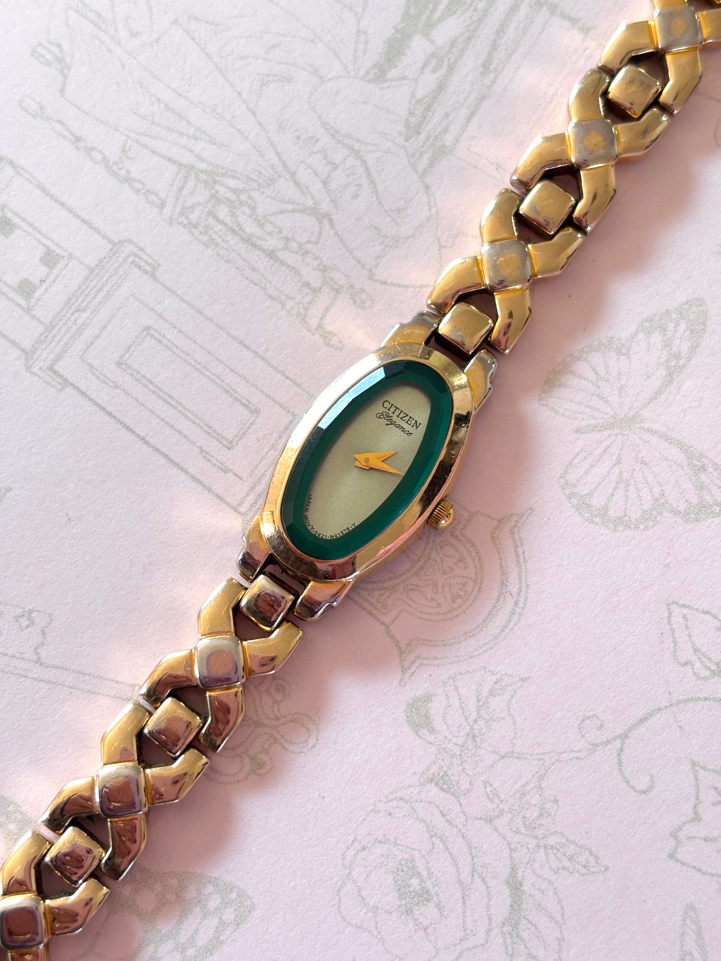 Vintage Citizen Elegance Oval Green Face Watch